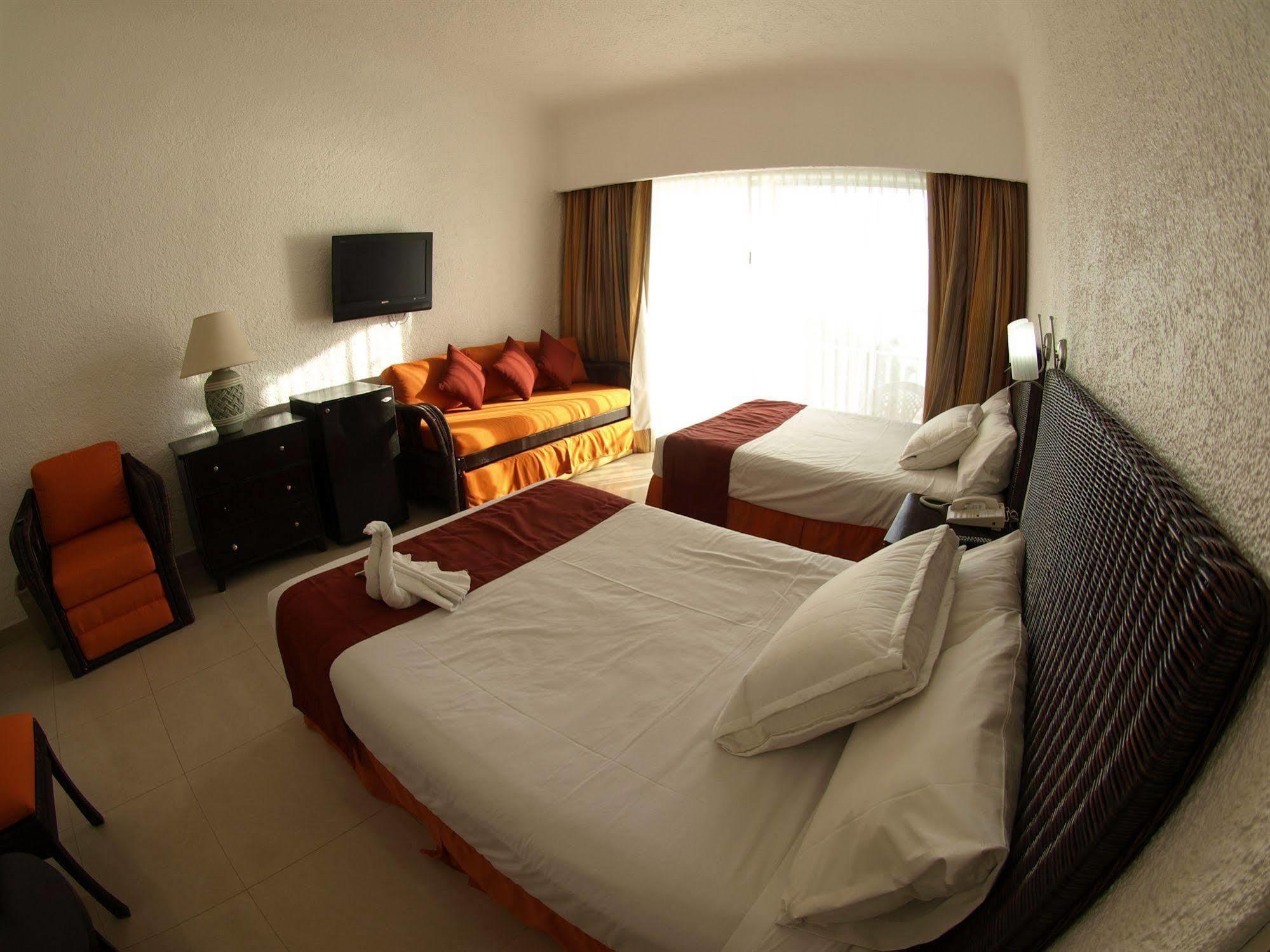 Sierra Mar All Inclusive At Tesoro Manzanillo Exteriör bild